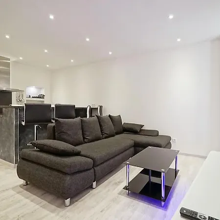 Carlota - Renove Au Coeur De La Vieille - By Tgb * Αζάτσιο