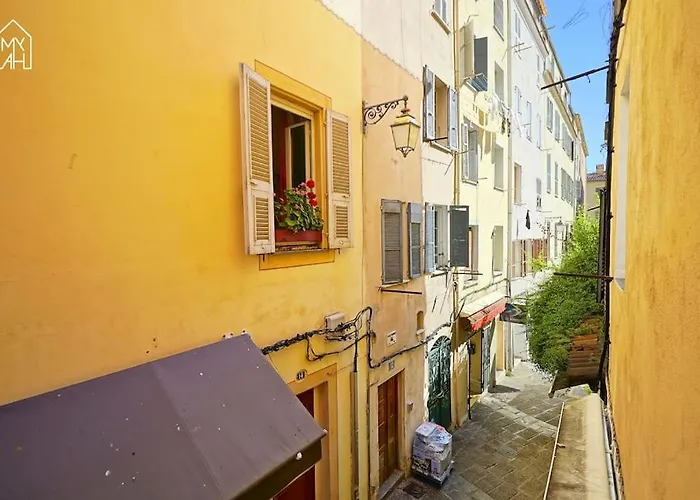 Carlota - Renove Au Coeur De La Vieille - By Tgb Daire Ajaccio (Corsica)