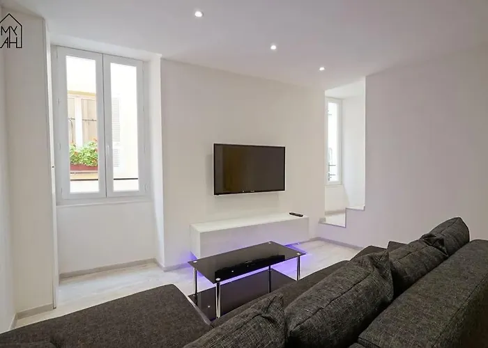 Carlota - Renove Au Coeur De La Vieille - By Tgb Daire